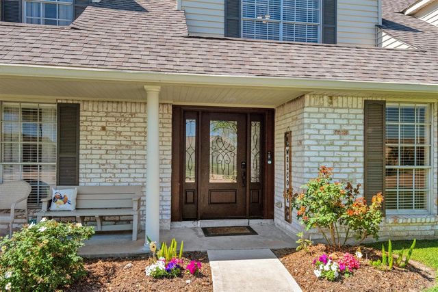 2002 Millhouse Road, Houston, TX 77073