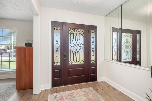 2002 Millhouse Road, Houston, TX 77073