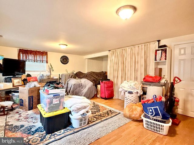 228 W BROWNING RD, Bellmawr, NJ 08031