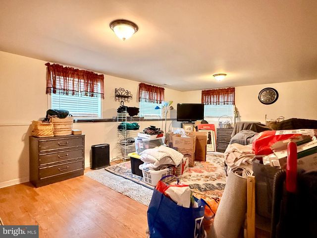 228 W BROWNING RD, Bellmawr, NJ 08031