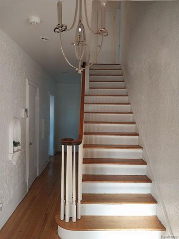 16834 Muirland Street, Detroit, MI 48221