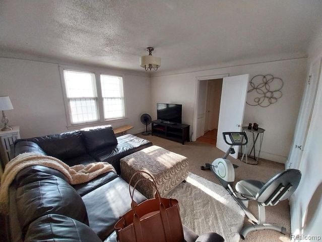 16834 Muirland Street, Detroit, MI 48221