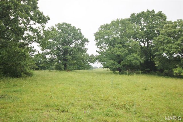 16290 Maries Road 303, Vienna, MO 65585