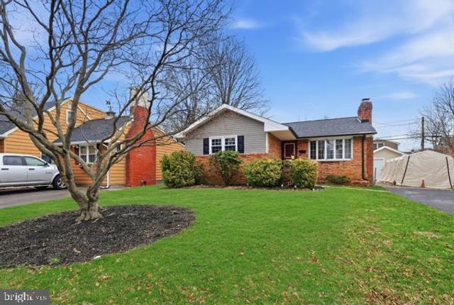 331 OSBORNE AVE, Morrisville, PA 19067