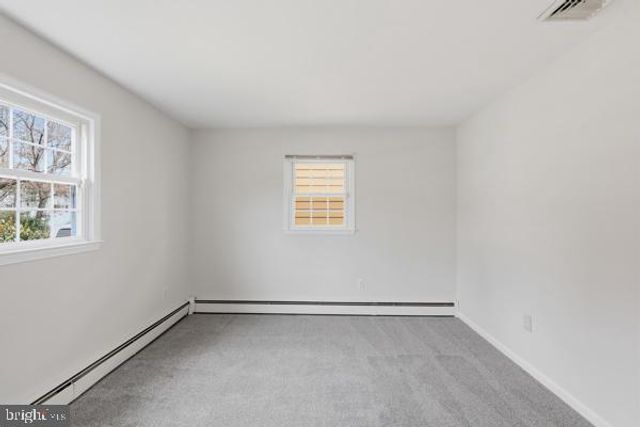 331 OSBORNE AVE, Morrisville, PA 19067