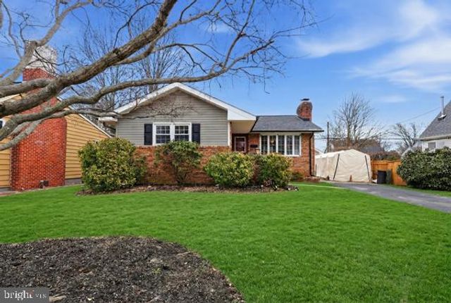 331 OSBORNE AVE, Morrisville, PA 19067