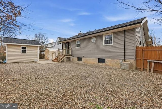 331 OSBORNE AVE, Morrisville, PA 19067