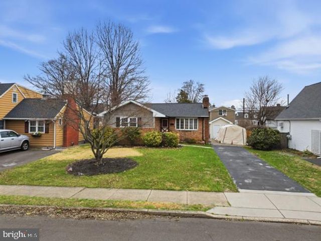 331 OSBORNE AVE, Morrisville, PA 19067