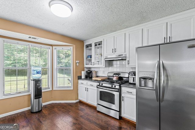 5832 Whitney Way, Rex, GA 30273