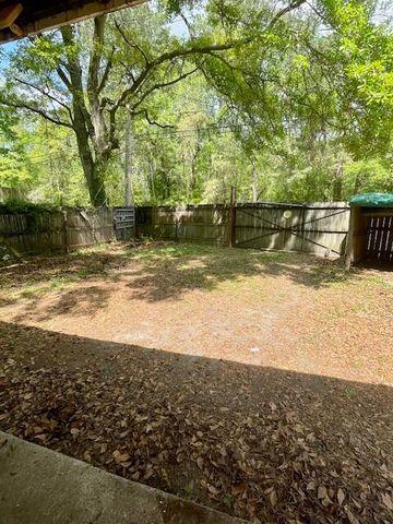 331 Sprucewood Drive, Summerville, SC 29485