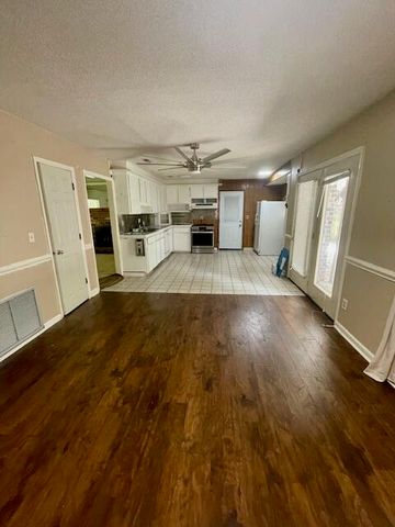 331 Sprucewood Drive, Summerville, SC 29485