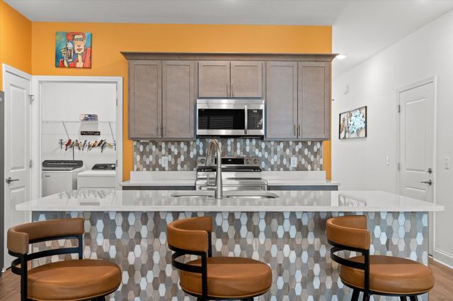 8876 James Creek Drive, Ooltewah, TN 37363