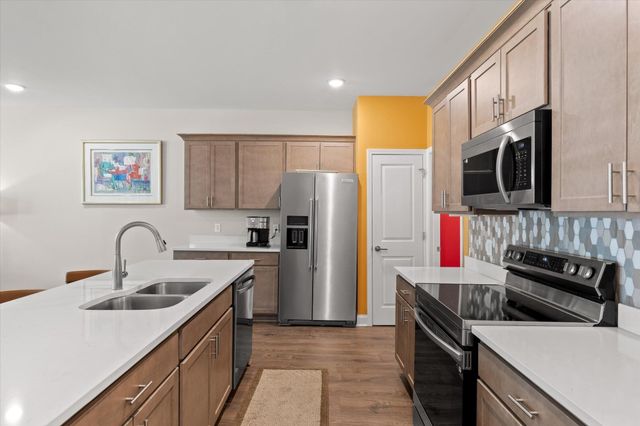 8876 James Creek Drive, Ooltewah, TN 37363