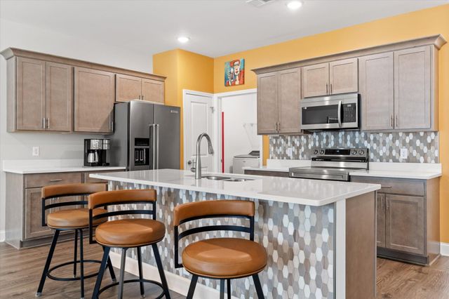 8876 James Creek Drive, Ooltewah, TN 37363