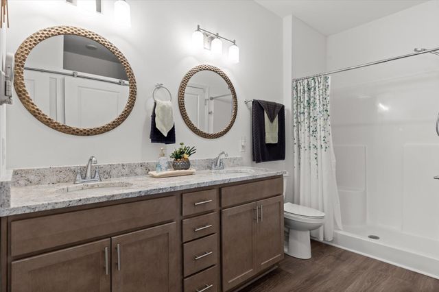 8876 James Creek Drive, Ooltewah, TN 37363
