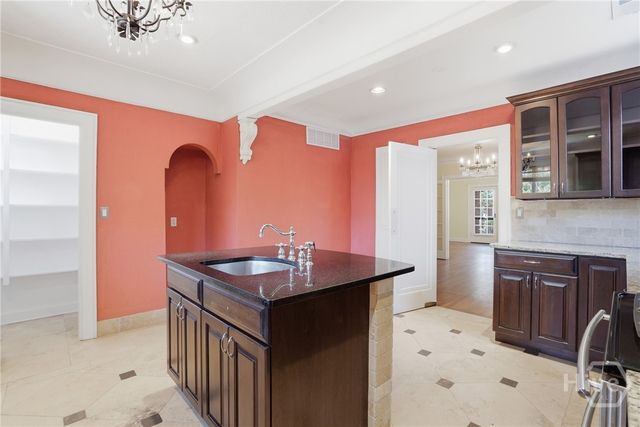 528 E 51st Street, Savannah, GA 31405