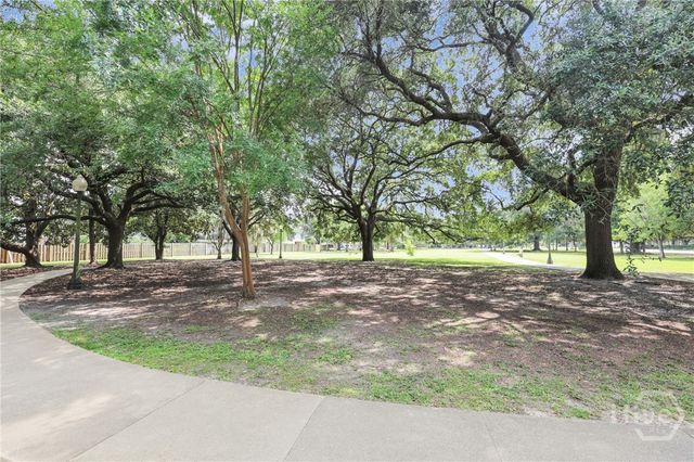 528 E 51st Street, Savannah, GA 31405