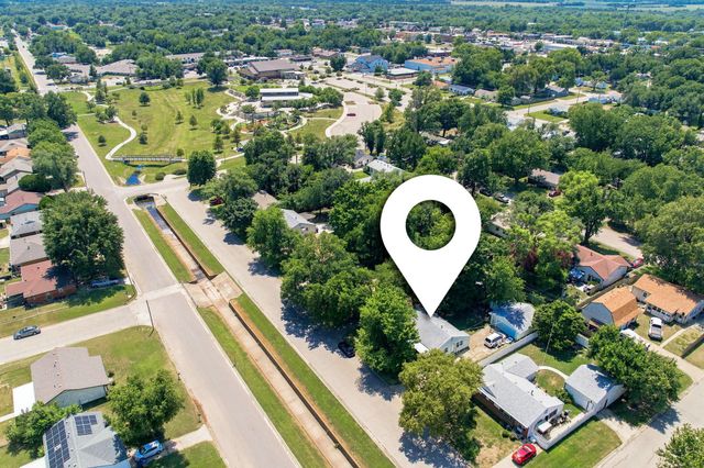 837 N Westview, Derby, KS 67037