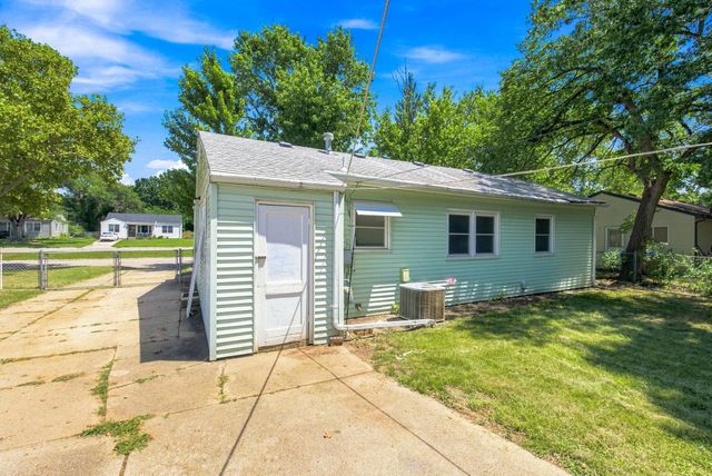 837 N Westview, Derby, KS 67037