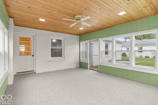 936 Sunset Drive, Anderson, IN 46011