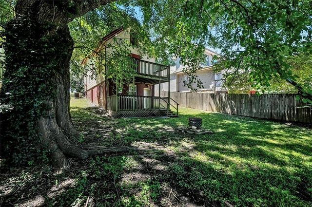 718 N Broadway Street, Leavenworth, KS 66048