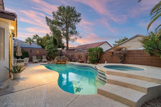 10212 Crystal Cloud Avenue, Las Vegas, NV 89129