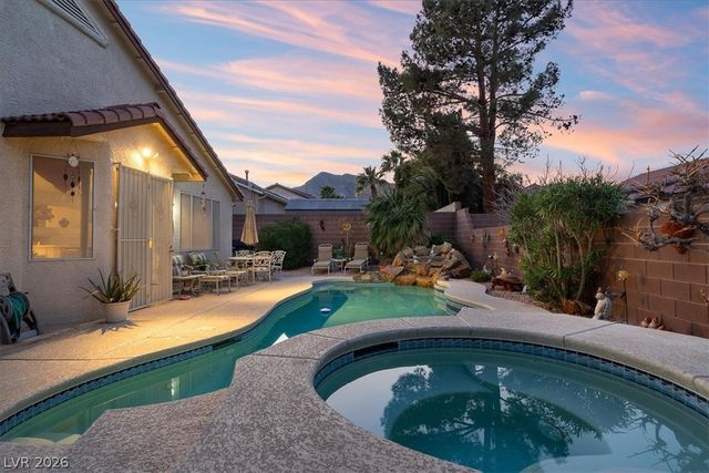 10212 Crystal Cloud Avenue, Las Vegas, NV 89129
