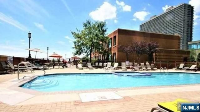100 Old Palisade Road 3501, Fort Lee, NJ 07024
