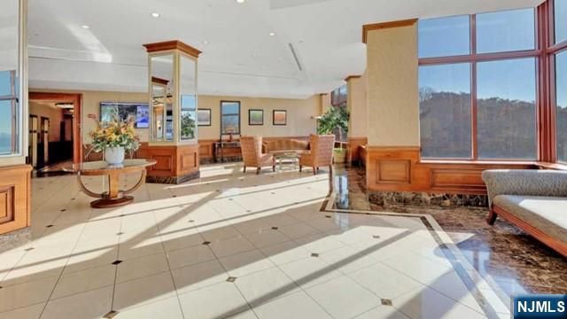 100 Old Palisade Road 3501, Fort Lee, NJ 07024