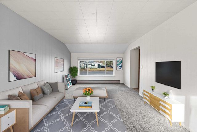 8002 E INDIANA Ave, Spokane Valley, WA 99212