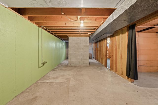 8002 E INDIANA Ave, Spokane Valley, WA 99212