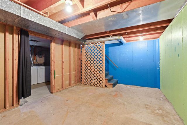 8002 E INDIANA Ave, Spokane Valley, WA 99212