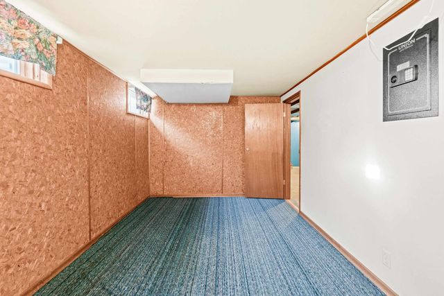 8002 E INDIANA Ave, Spokane Valley, WA 99212