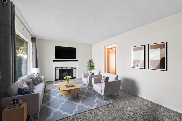 8002 E INDIANA Ave, Spokane Valley, WA 99212