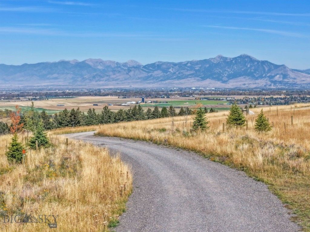 346 Lumine Ln. E, Bozeman, MT 59718 photo 2