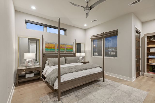 4327 Cabell Drive, Dallas, TX 75204