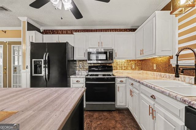 2510 Brenston Drive, Ellenwood, GA 30294