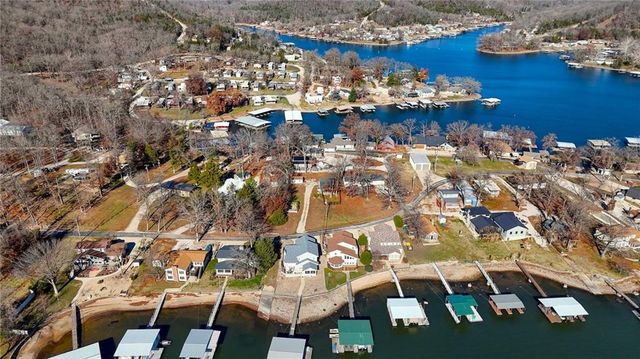 267 Long Acres Drive, Sunrise Beach, MO 65079