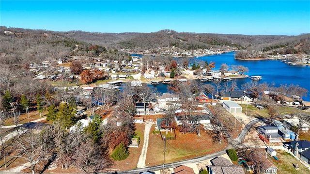 267 Long Acres Drive, Sunrise Beach, MO 65079