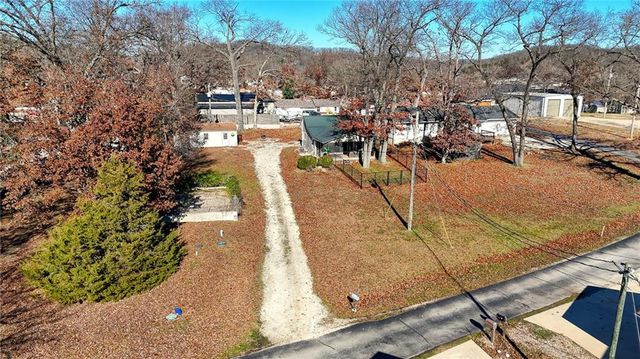 267 Long Acres Drive, Sunrise Beach, MO 65079