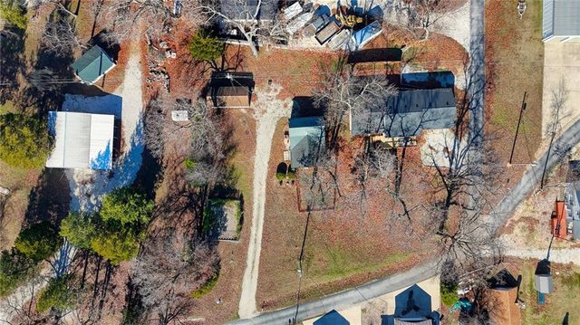 267 Long Acres Drive, Sunrise Beach, MO 65079