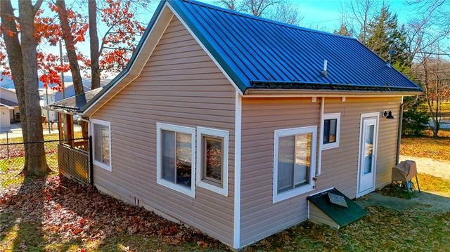 267 Long Acres Drive, Sunrise Beach, MO 65079