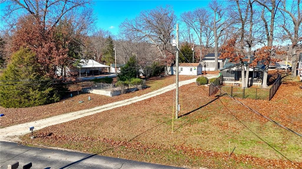 267 Long Acres Drive, Sunrise Beach, MO 65079