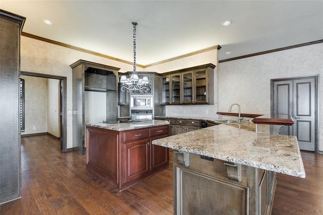 2605 NW 153rd Street, Edmond, OK 73013