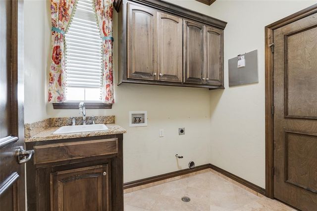 2605 NW 153rd Street, Edmond, OK 73013