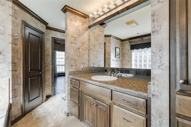 2605 NW 153rd Street, Edmond, OK 73013