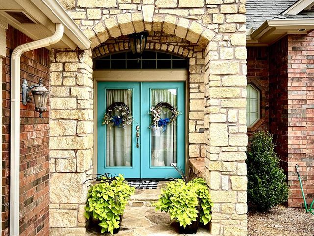 2605 NW 153rd Street, Edmond, OK 73013