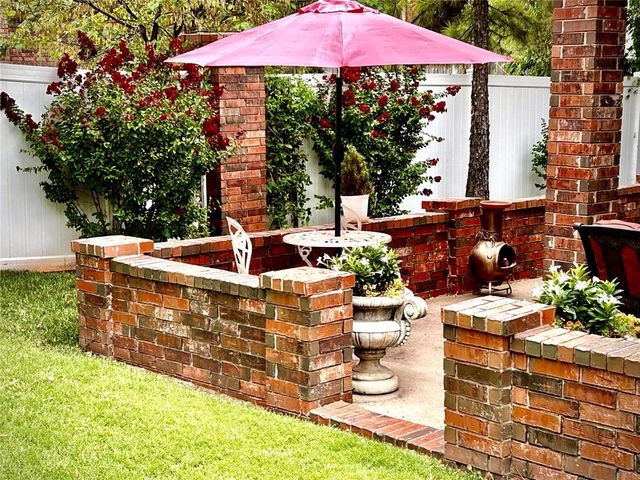 2605 NW 153rd Street, Edmond, OK 73013