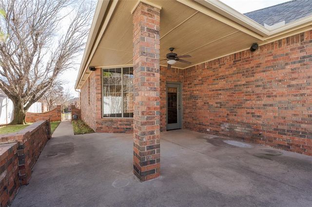 2605 NW 153rd Street, Edmond, OK 73013