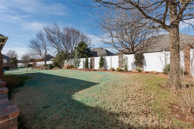 2605 NW 153rd Street, Edmond, OK 73013